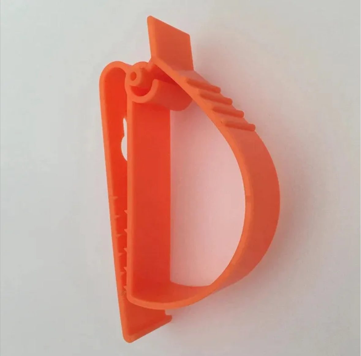Headgear Clips – Built to Carry What Won’t Fit**