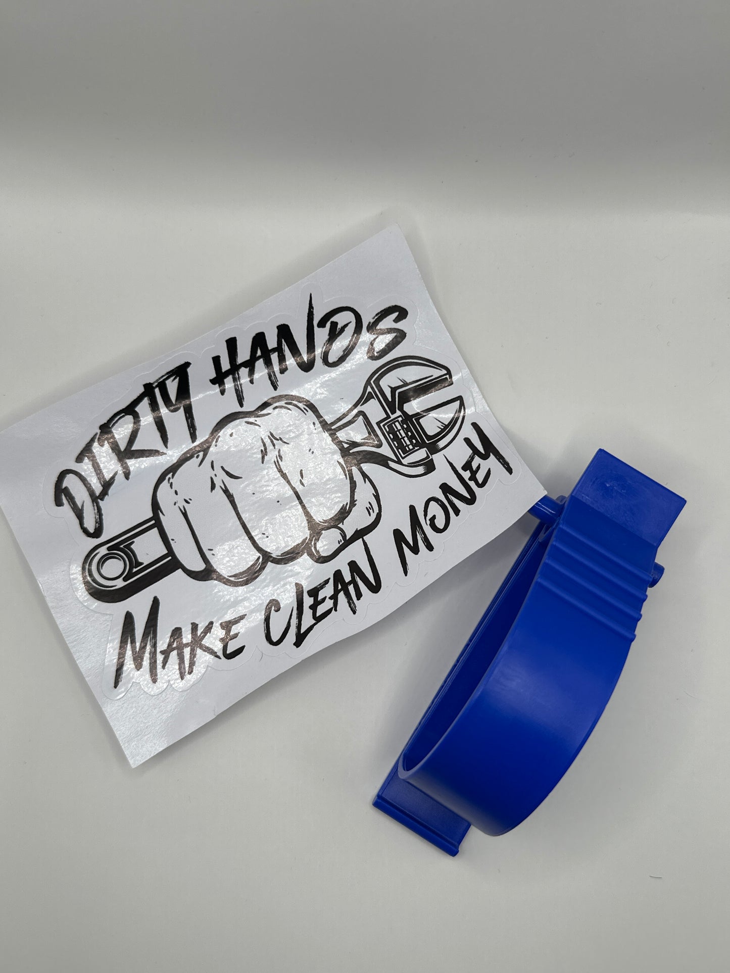 Headgear Clips – Built to Carry What Won’t Fit**